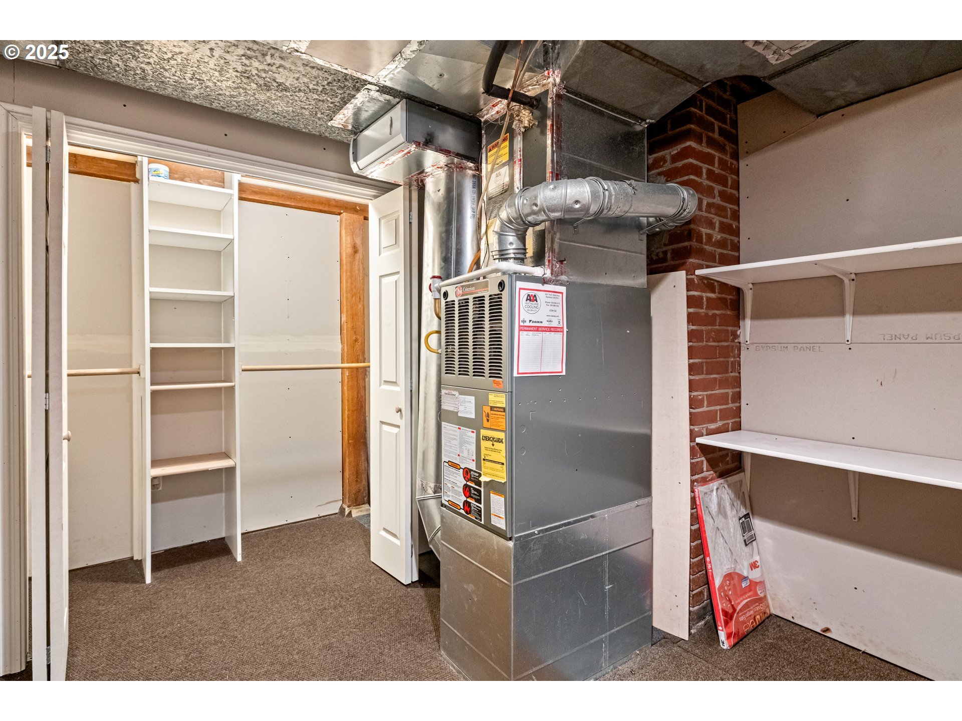 11102 Northeast Beech Street Portland, OR 97220 - Photo 26 of 47 Utility Room