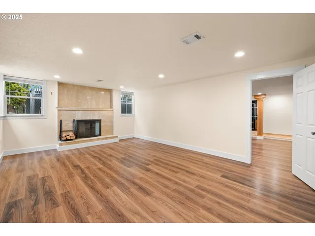 $599,900 | 11102 Northeast Beech Street, Portland, OR 97220