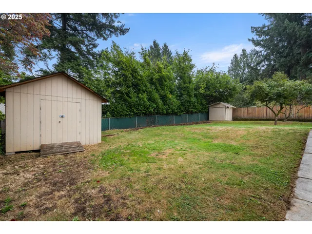 $599,900 | 11102 Northeast Beech Street, Portland, OR 97220