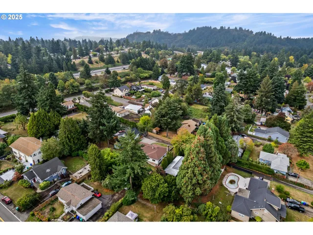 $599,900 | 11102 Northeast Beech Street, Portland, OR 97220