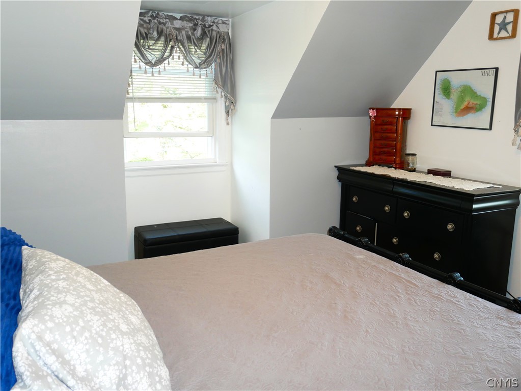 5735 Walker Road Deerfield, NY 13502 - Photo 19 of 32