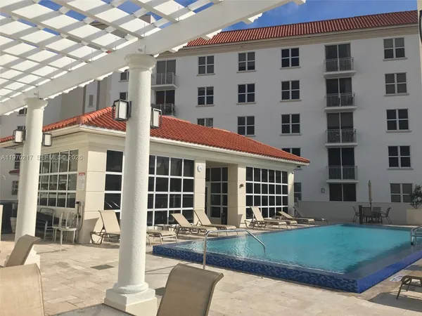 $2,450 | 2030 Douglas Road, Unit 708, Coral Gables, FL 33134