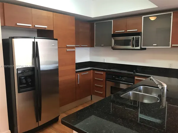 $2,450 | 2030 Douglas Road, Unit 708, Coral Gables, FL 33134