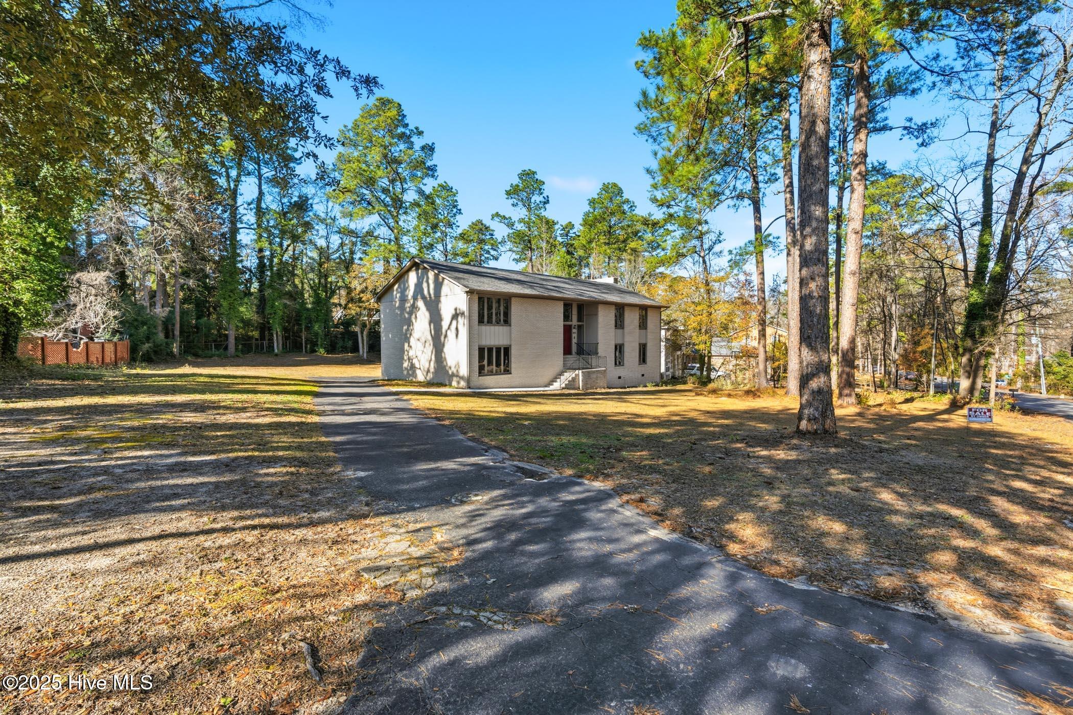 1431 Cumberland Circle Rockingham, NC 28379 - Photo 43 of 49 driveway