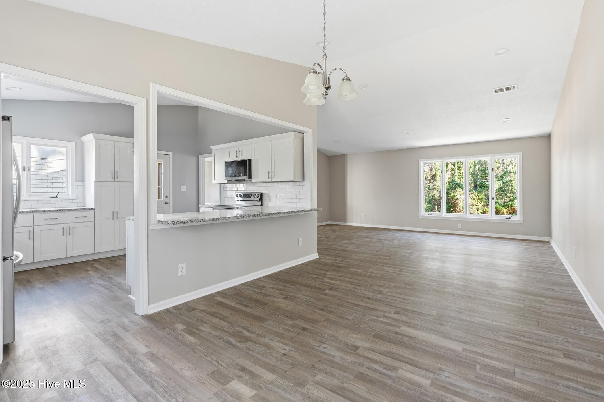 1431 Cumberland Circle Rockingham, NC 28379 - Photo 6 of 49 dining area/family room