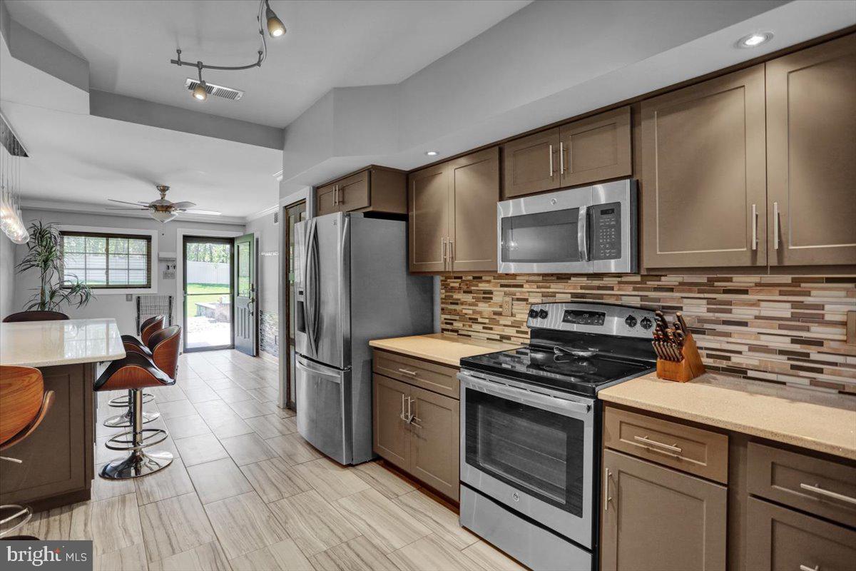 310 South Tulpehocken Road Reading, PA 19601 - Photo 13 of 46