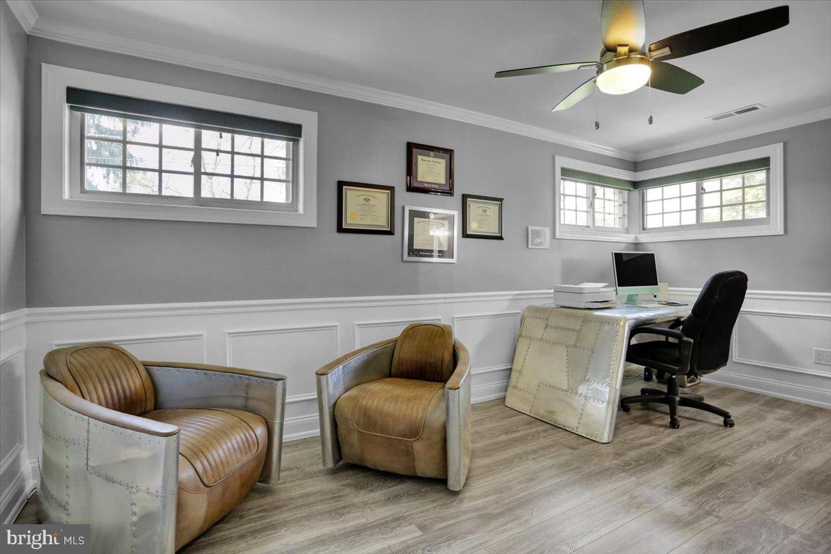 310 South Tulpehocken Road Reading, PA 19601 - Photo 31 of 46