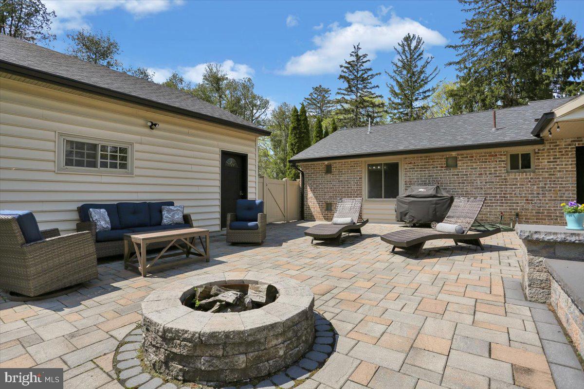 310 South Tulpehocken Road Reading, PA 19601 - Photo 40 of 46