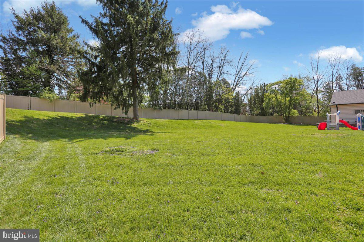 310 South Tulpehocken Road Reading, PA 19601 - Photo 43 of 46