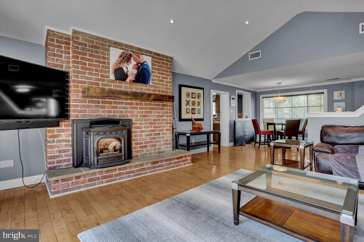 310 South Tulpehocken Road Reading, PA 19601 - Photo 10 of 46