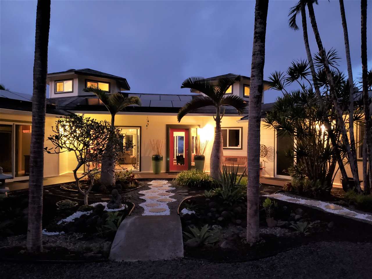 33 Uaoa Loop Haiku, HI 96708 - Photo 3 of 30 Front Entry