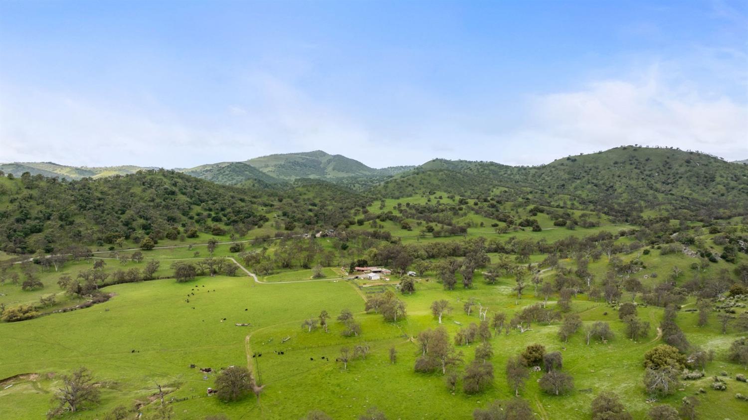 53660 Drive 152 Orosi, CA 93647 - Photo 8 of 48 a view of lake with mountain