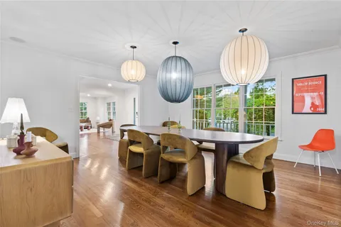 $3,450,000 | 6 Round House Court, Bedford, NY 10506