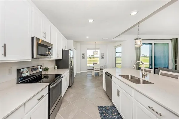 $3,000 | 12550 Galapagos Street, Unit 104, Venice, FL 34293