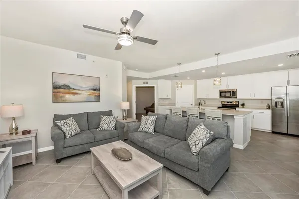 $3,000 | 12550 Galapagos Street, Unit 104, Venice, FL 34293