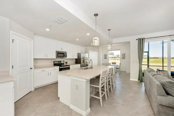 $3,000 | 12550 Galapagos Street, Unit 104, Venice, FL 34293