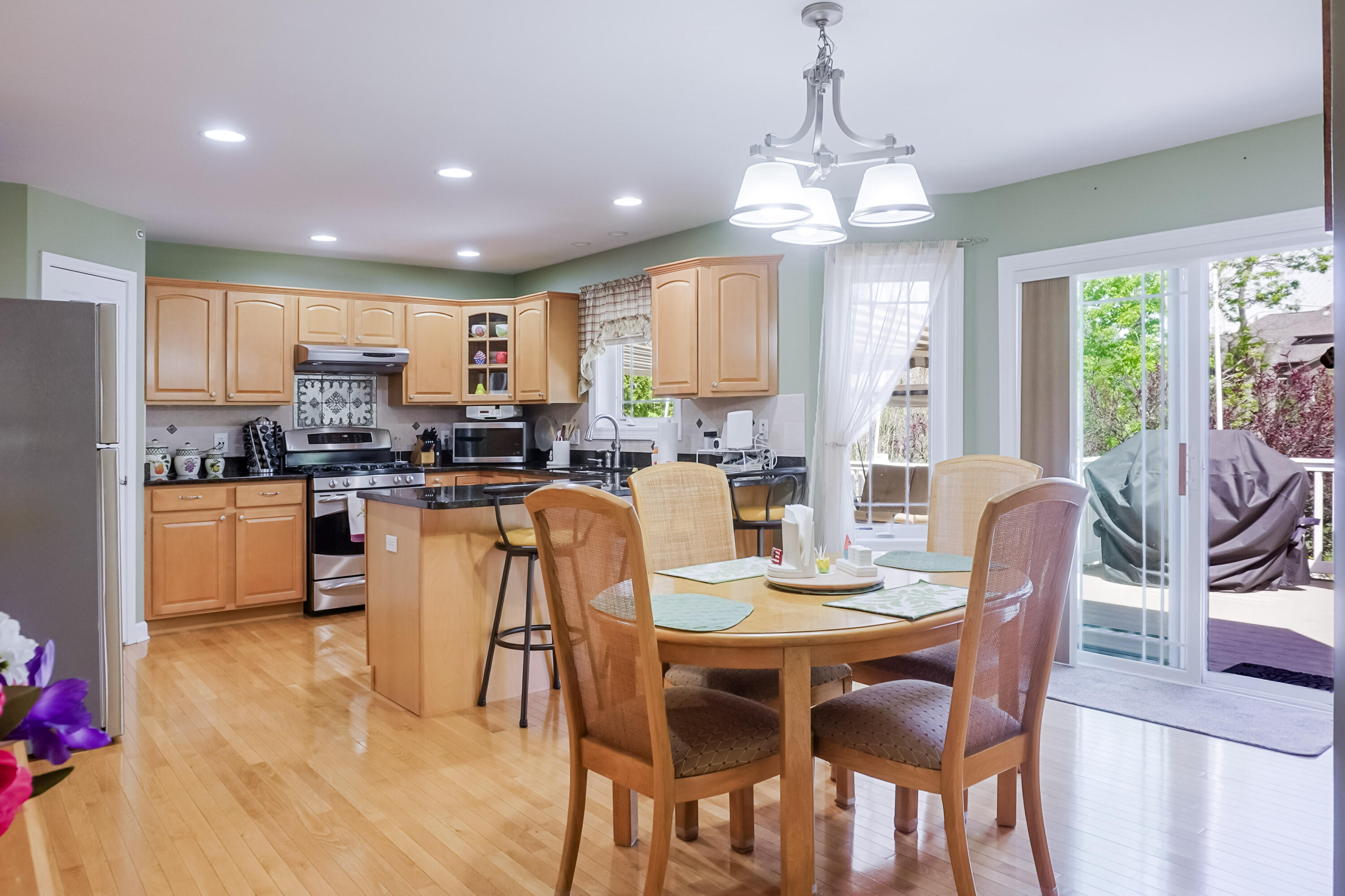 1270 East Greenview Place Crown Point, IN 46307 - Photo 14 of 51 3000x1999