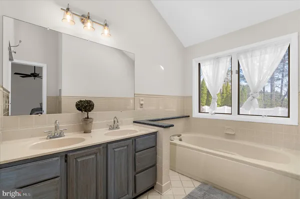 $774,900 | 12 Fairway Island, Grasonville, MD 21638