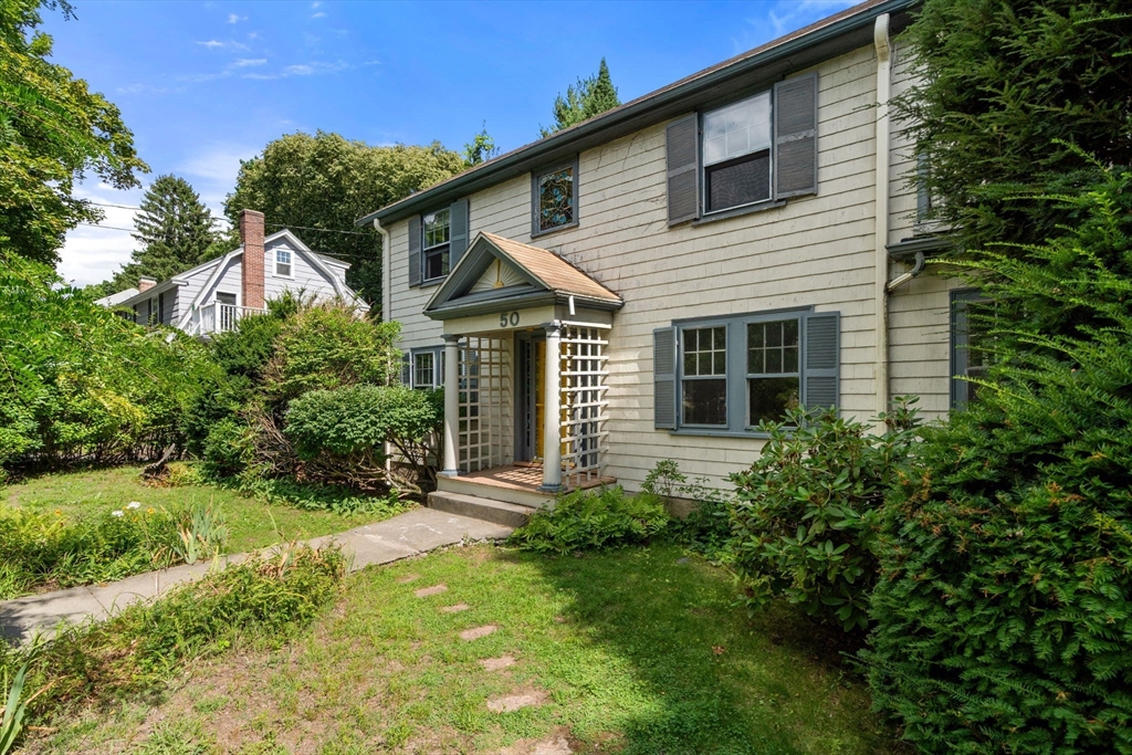 50 Brewster Road Newton, MA 02461 - Photo 3 of 36 Gallery Image 3
