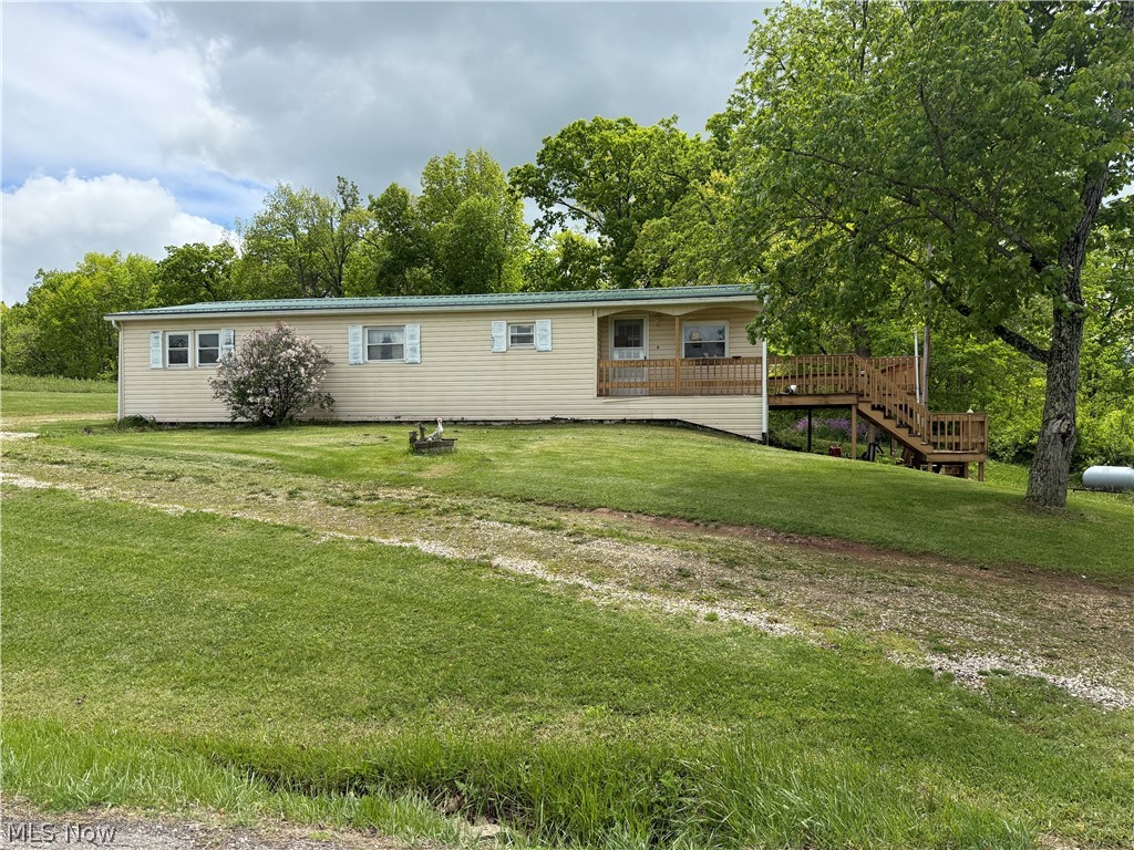 54552 Sarahsville Road Senecaville, OH 43780 - Photo 3 of 40