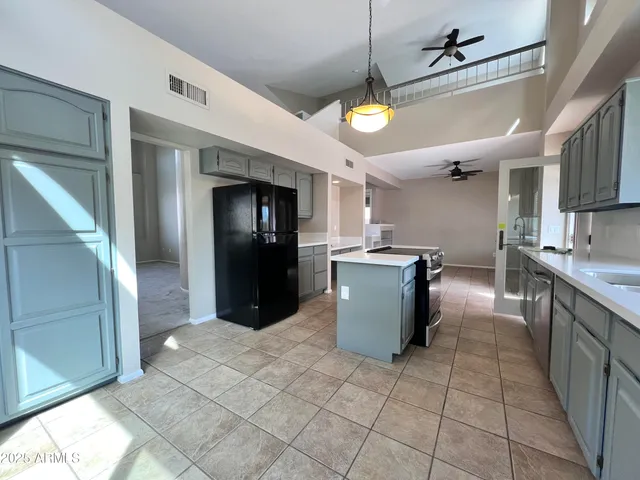 $2,595 | 3901 East Night Hawk Way, Phoenix, AZ 85048