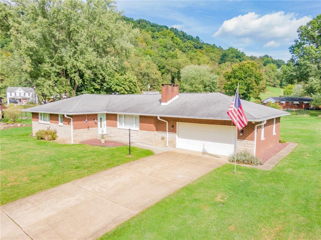 3106 River Road Vandergrift, PA 15690 - Photo 1 of 25 Gallery Image 1