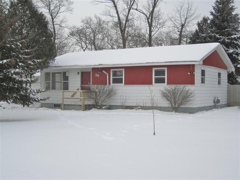 39 South Dengler Road Muskegon, MI 49442 - Photo 1 of 14 Primary Photo