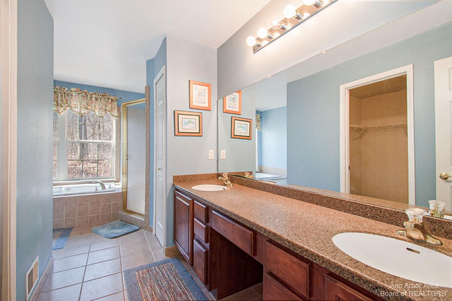 13754 Riker Road Chelsea, MI 48118 - Photo 15 of 40 Photo 15