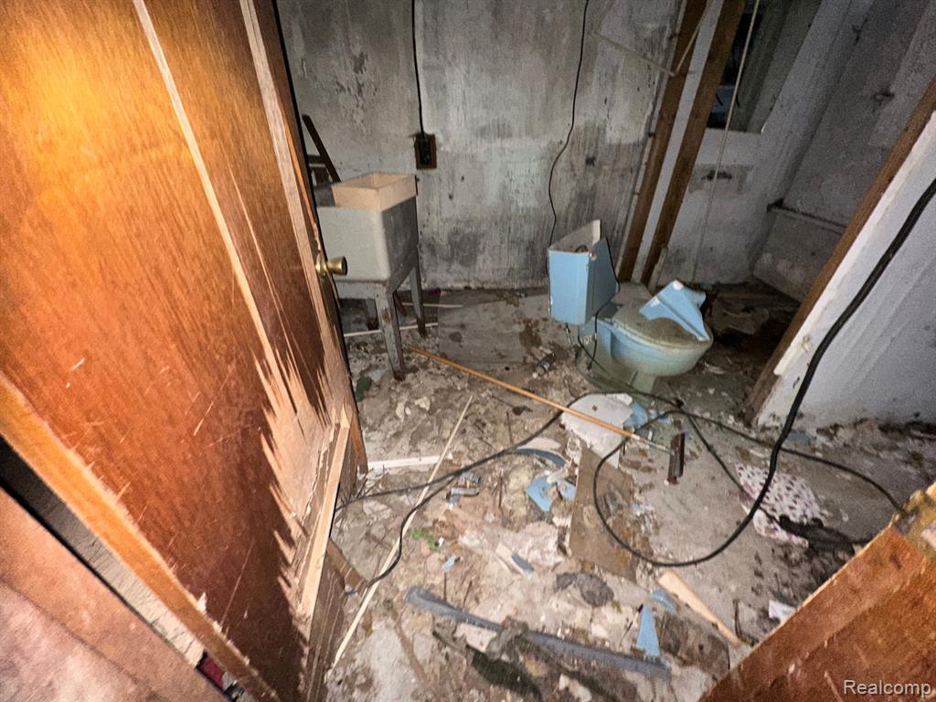 6314 Fleming Road Flint, MI 48504 - Photo 74 of 89 Gallery Image 74