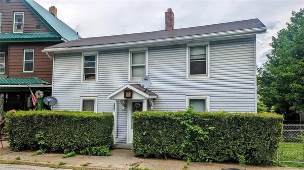 $69,999 | 304 East 4th Street, Oil City, PA 16301