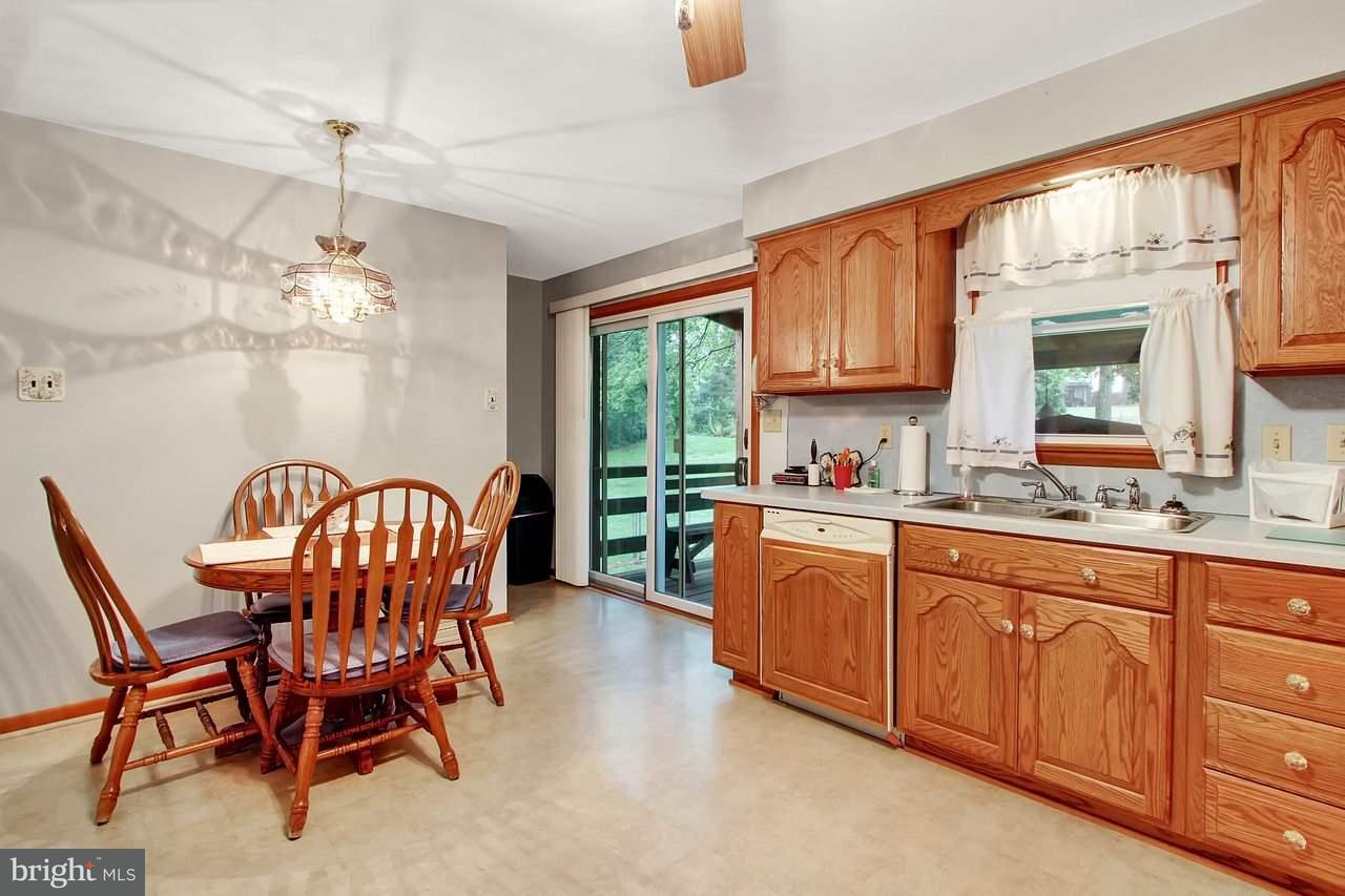 729 Academy Road York, PA 17406 - Photo 6 of 25 Gallery Image 6