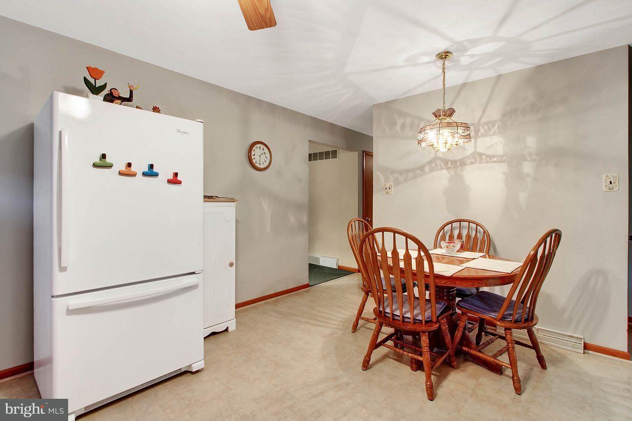 729 Academy Road York, PA 17406 - Photo 7 of 25 Gallery Image 7