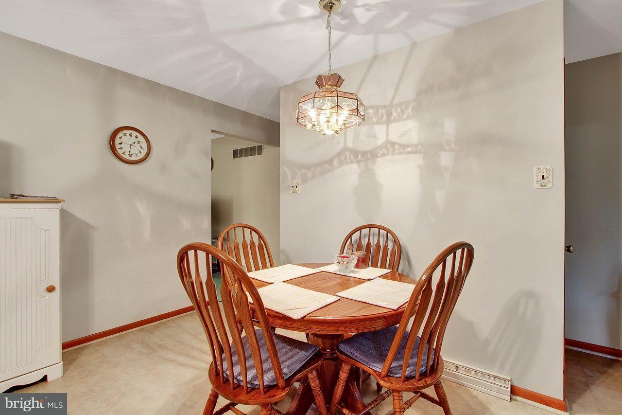 729 Academy Road York, PA 17406 - Photo 8 of 25 Gallery Image 8