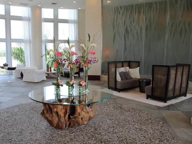 $2,999 | 2641 North Flamingo Road, Unit 705N, Sunrise, FL 33323