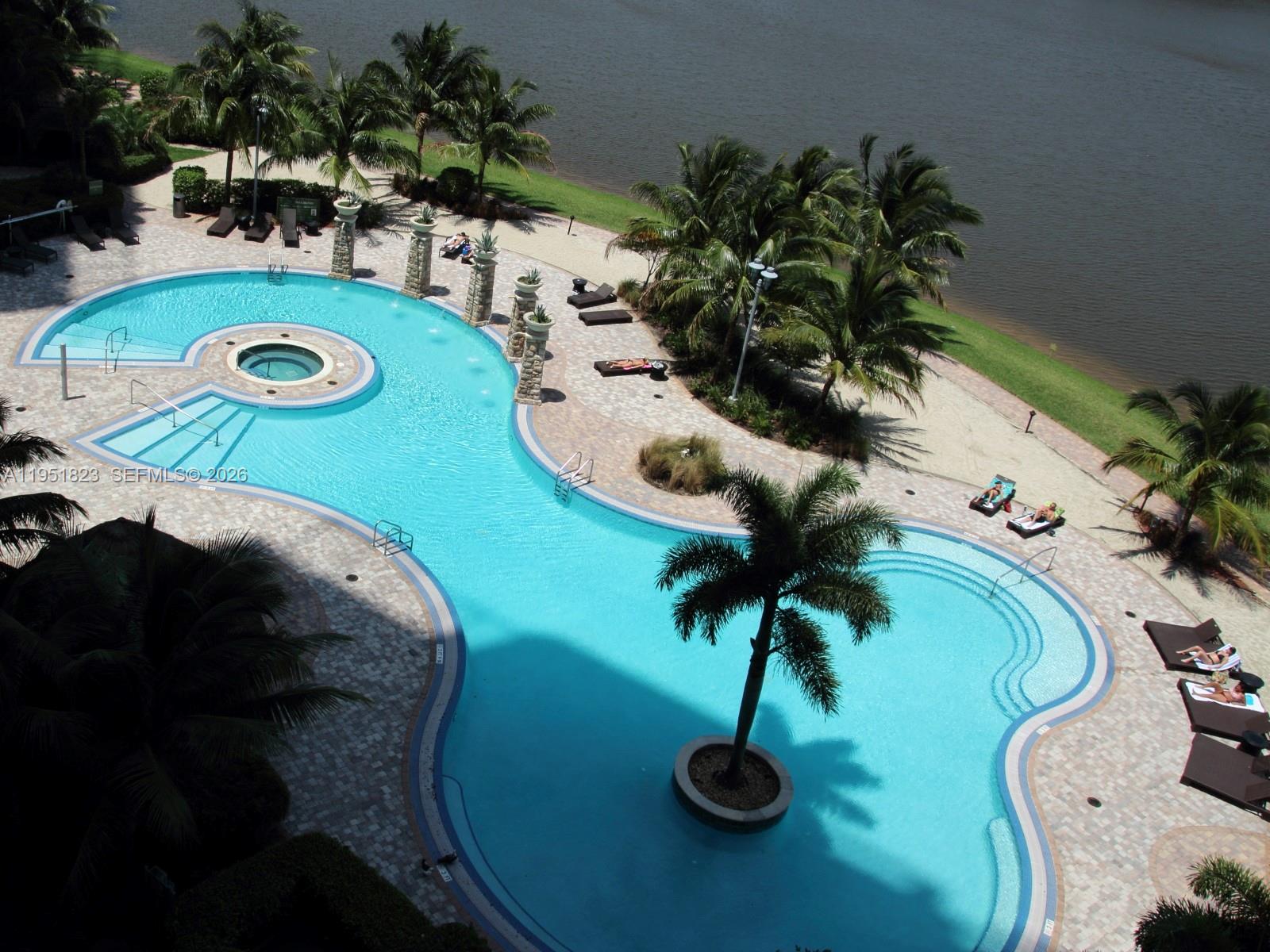 2641 North Flamingo Road, Unit 705N Sunrise, FL 33323 - Photo 6 of 17