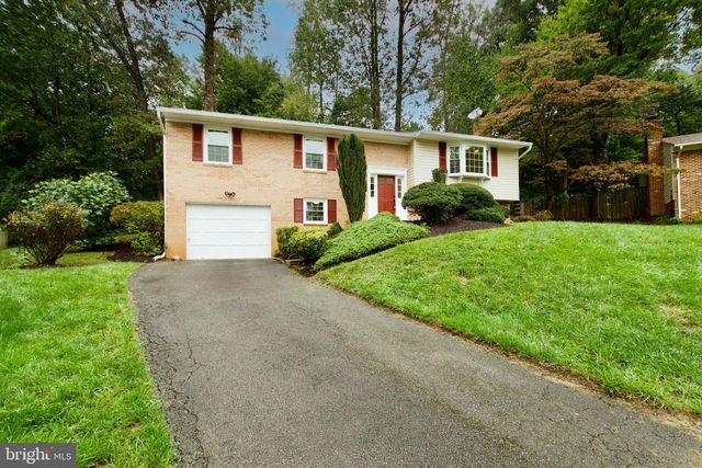 $789,999 | 5000 Pylers Mill Court, Fairfax, VA 22032