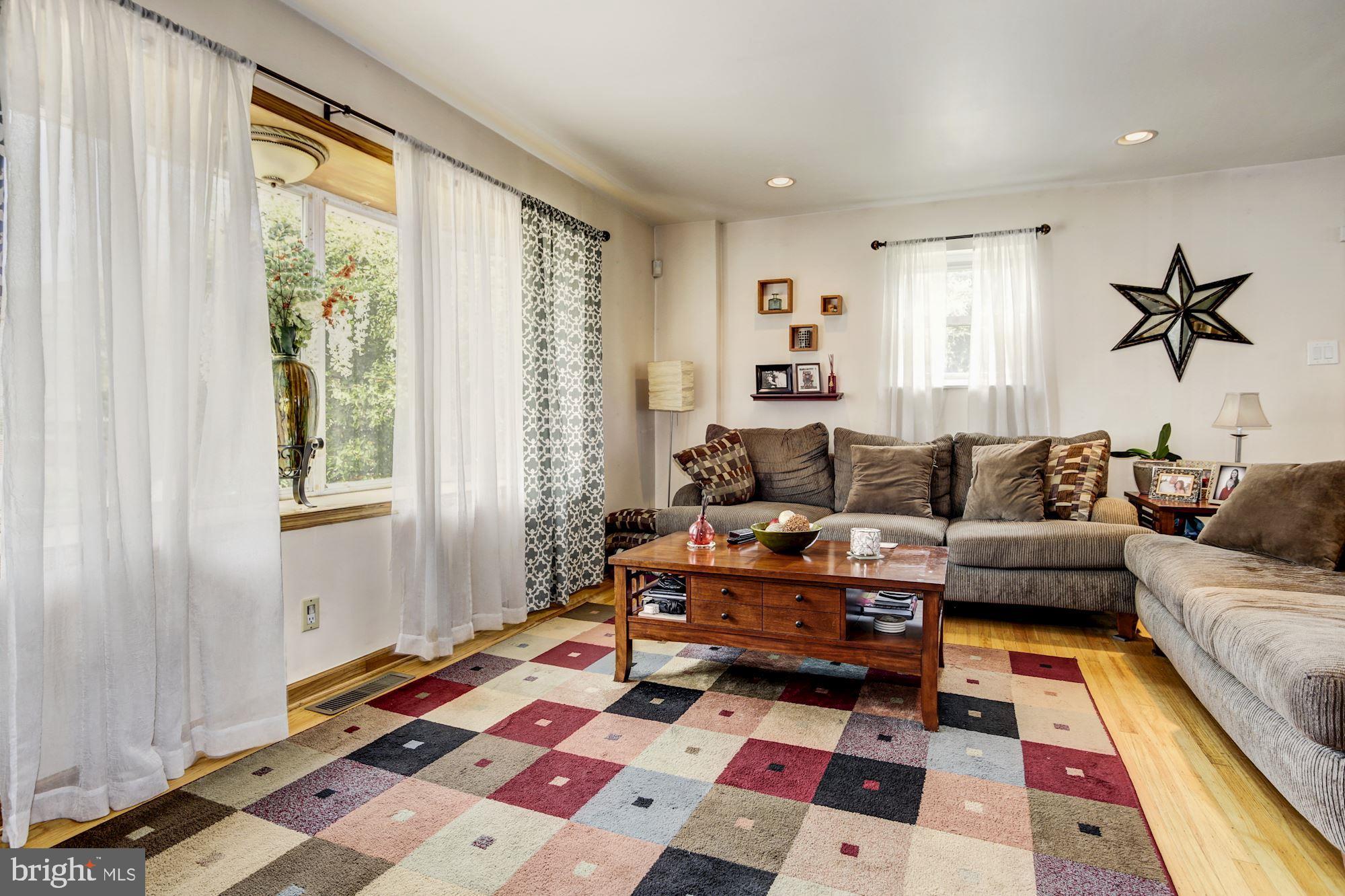 3154 Derry Road Philadelphia, PA 19154 - Photo 7 of 28 Gallery Image 7