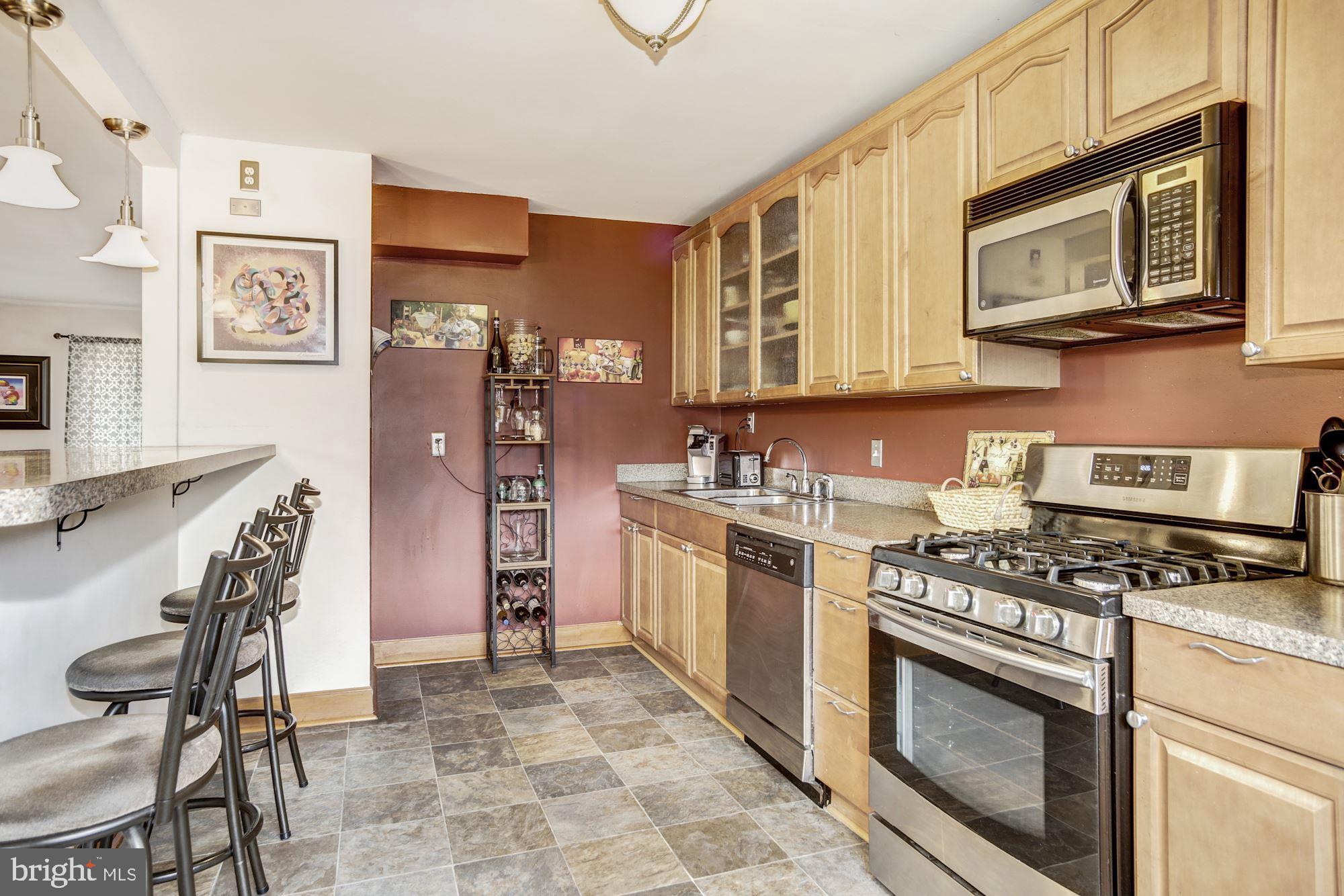 3154 Derry Road Philadelphia, PA 19154 - Photo 10 of 28 Gallery Image 10