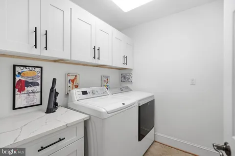 $1,389,900 | 509 West Montgomery Avenue, Rockville, MD 20850