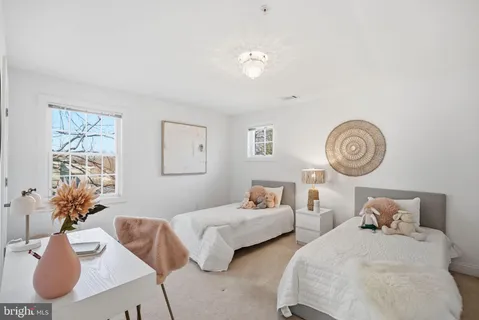 $1,389,900 | 509 West Montgomery Avenue, Rockville, MD 20850