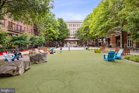 $1,389,900 | 509 West Montgomery Avenue, Rockville, MD 20850