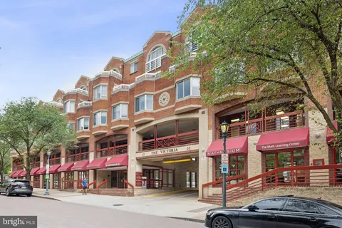 $1,389,900 | 509 West Montgomery Avenue, Rockville, MD 20850