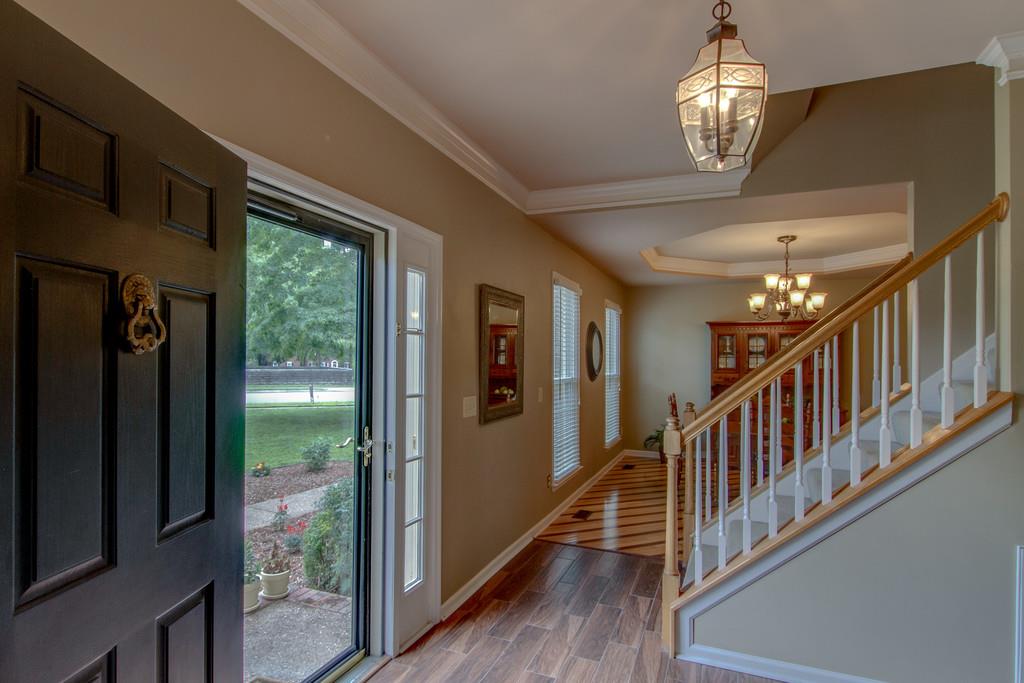 611 Rutherford Lane Franklin, TN 37064 - Photo 3 of 29 Gallery Image 3