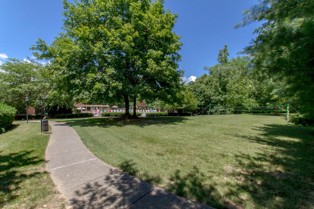 611 Rutherford Lane Franklin, TN 37064 - Photo 27 of 29 Gallery Image 27