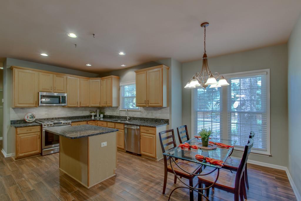 611 Rutherford Lane Franklin, TN 37064 - Photo 8 of 29 Gallery Image 8