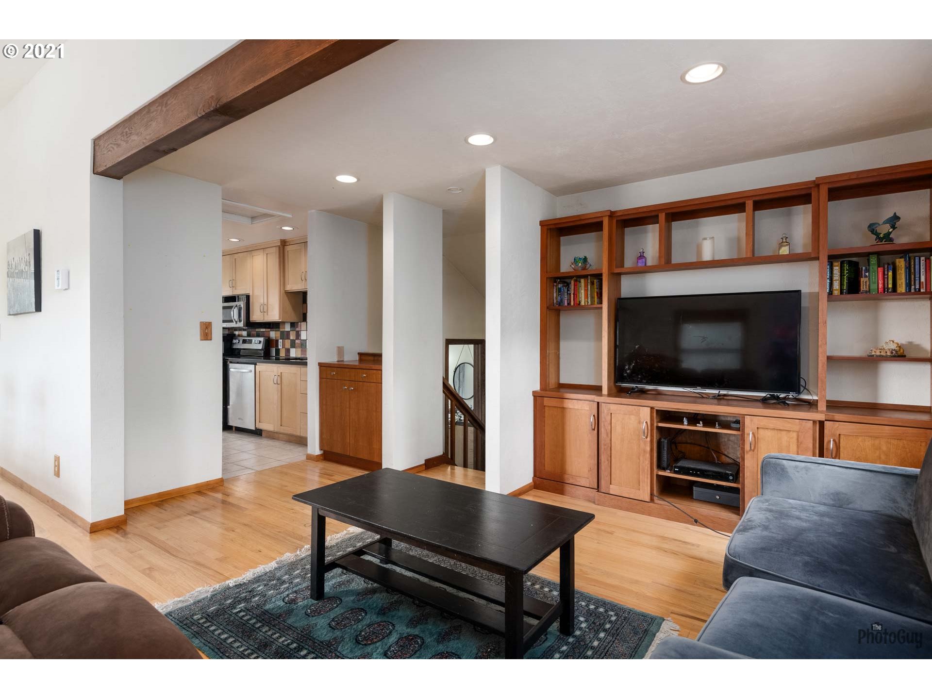 2400 Spring Boulevard Eugene, OR 97403 - Photo 5 of 32 Gallery Image 5