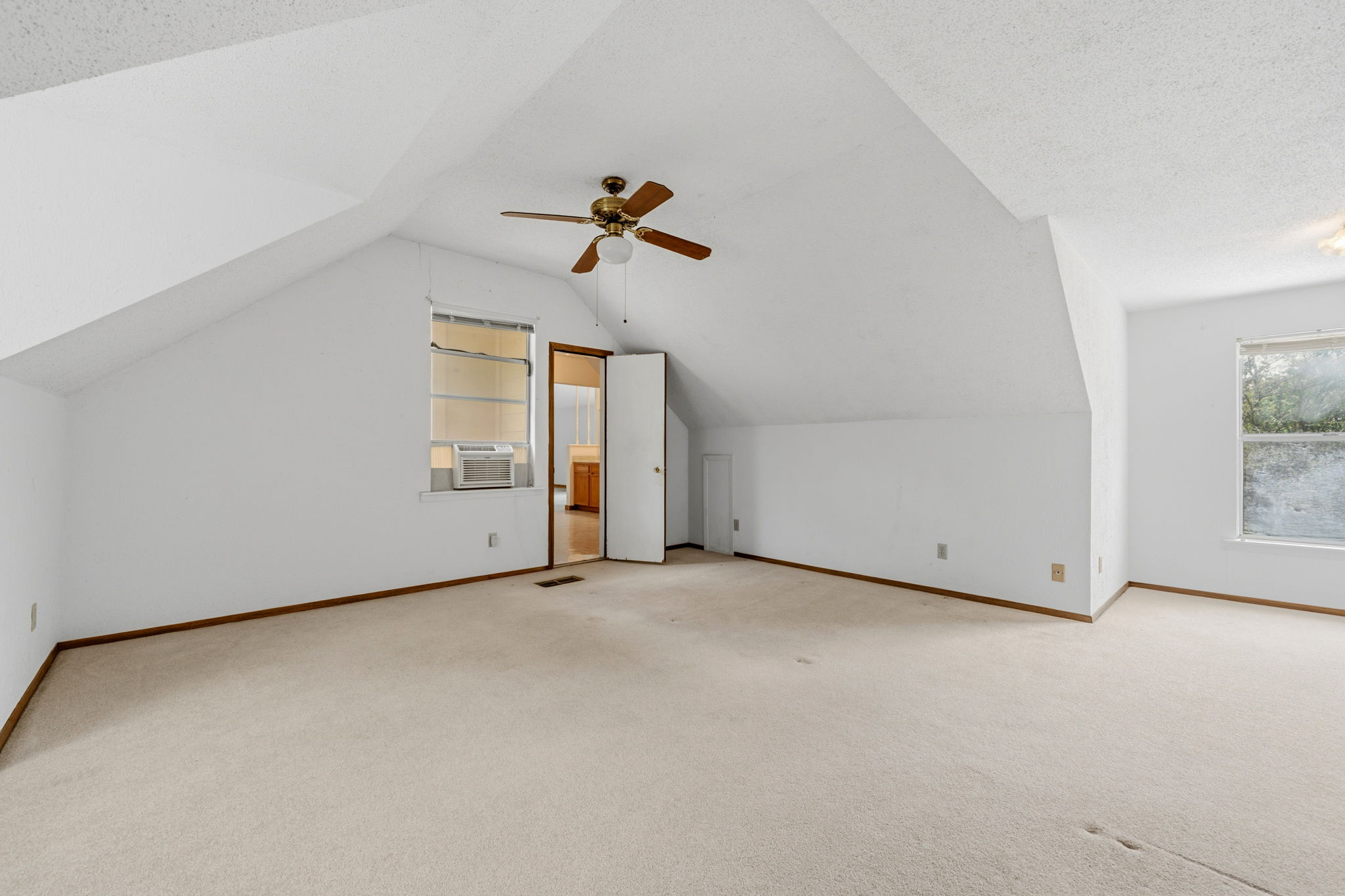272 Old Coach Lane Elgin, TX 78621 - Photo 27 of 39
