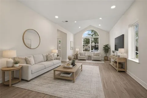 $359,900 | 209 Richland Drive East, Mandeville, LA 70448