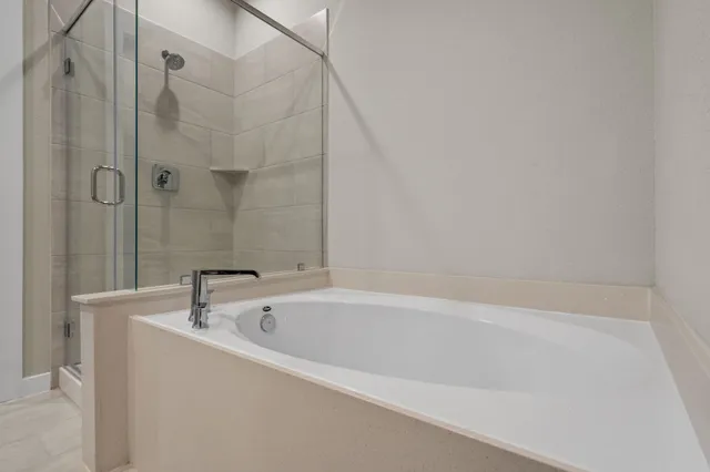 $369,975 | 6534 Cypress Lndg Lane, Humble, TX 77338