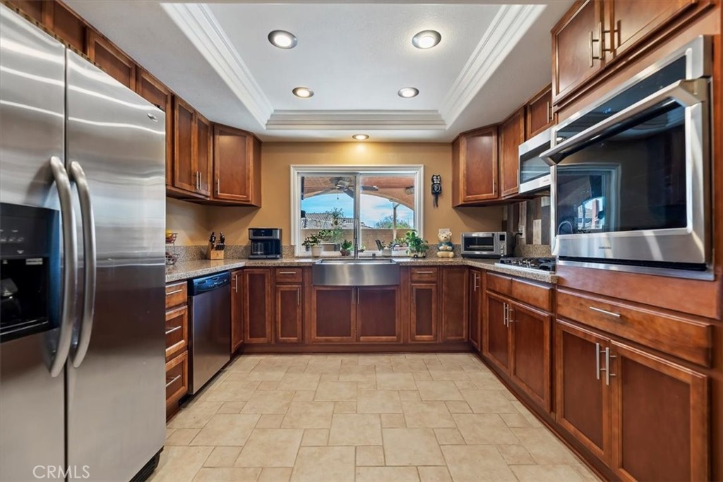 6901 Saddleback Place Rancho Cucamonga, CA 91701 - Photo 13 of 63